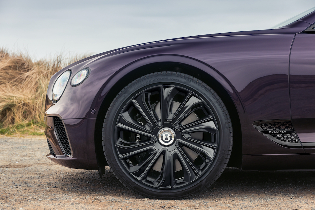 Bentley GT Mulliner Blackline unveiled