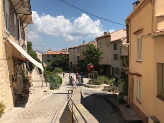 Mougins, the village of French gastronomy holds its festival