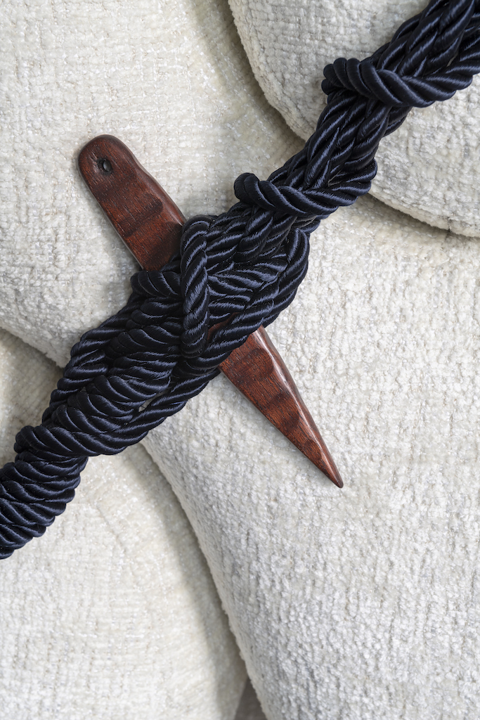 PINTO’s Winter 2023-2024 Collection: The Art of Shibari Meets French Craftsmanship