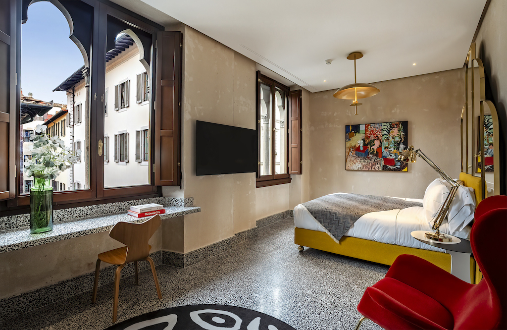 Calimala The West: Where Historic Charm Meets Modern Luxury in Florence