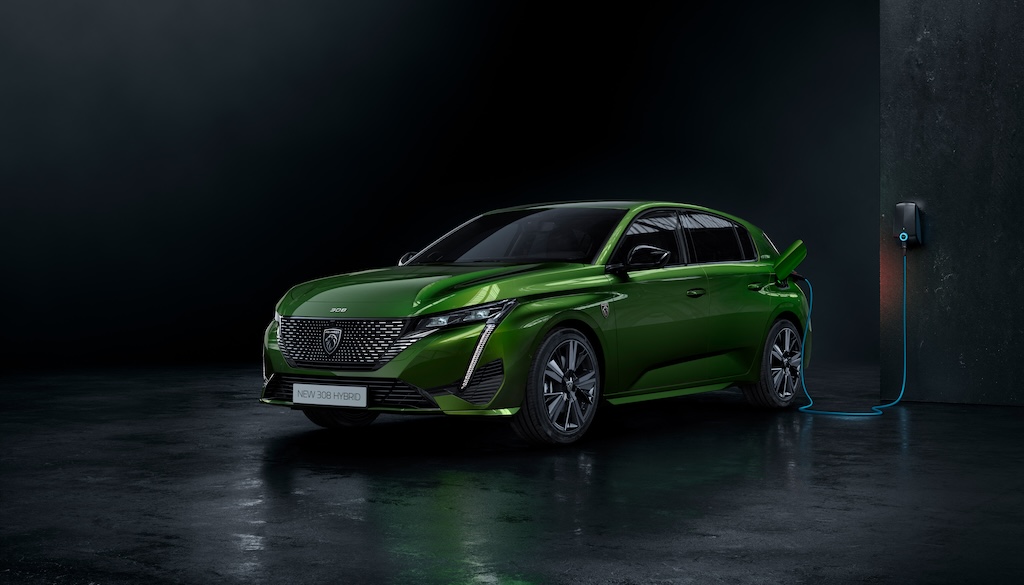 Peugeot 308 GT Hybrid: Peugeot Embraces PHEV with Its Renowned City Car