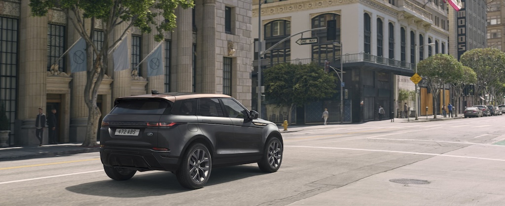 Eco-Elegance on Wheels: The 2024 Range Rover Evoque P300e