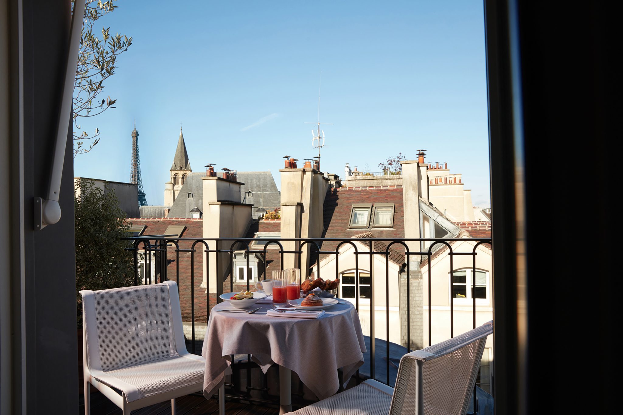 Villa-des-Prés: A Chic Parisian Retreat in Saint-Germain’s Historic Core