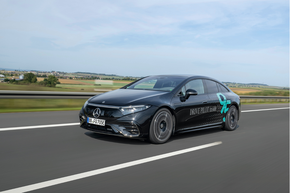 Mercedes-Benz DRIVE PILOT Now Certified at 95 km/h in Germany