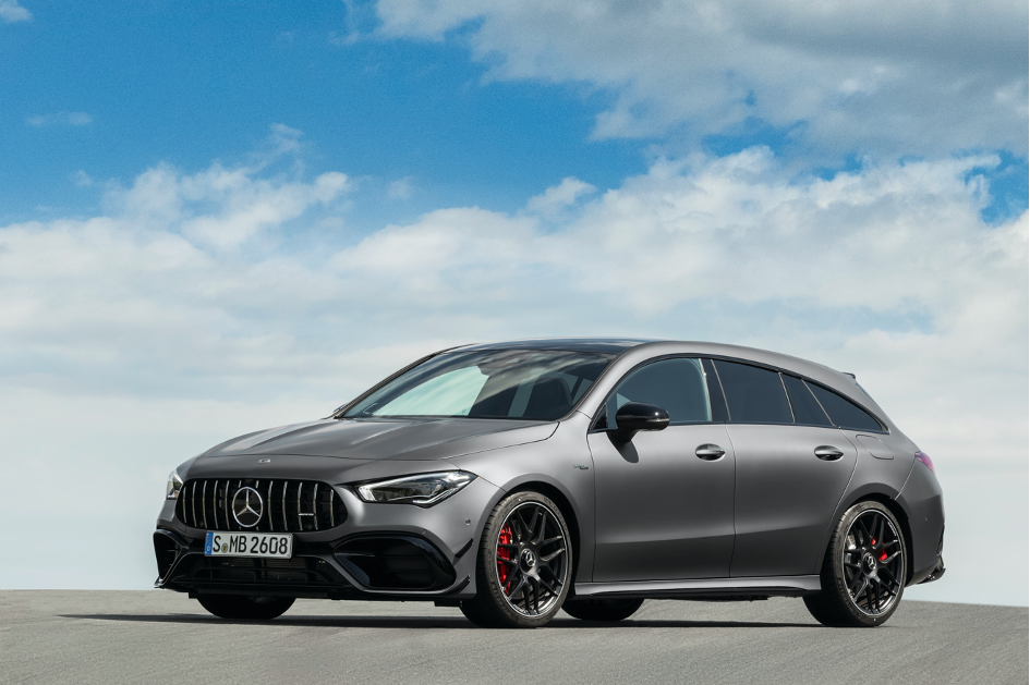 Mercedes-AMG CLA 45 S Shooting Brake: Watch Out, Give Way