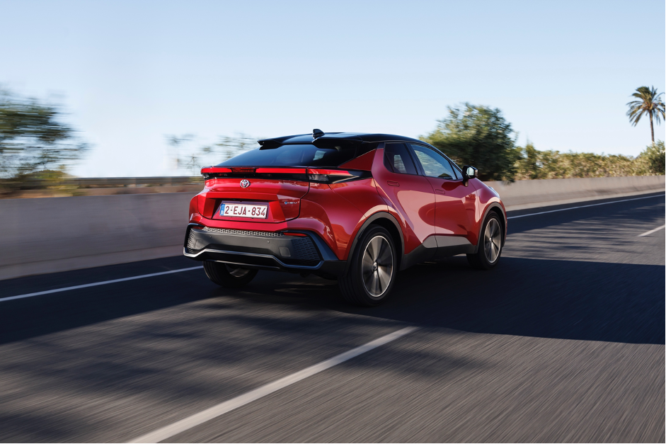 Toyota C-HR 2024: Surprised by Toyota’s Compact SUV