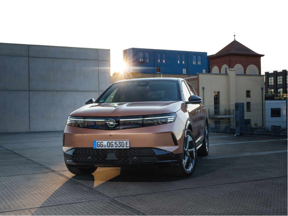 The All-New Opel Grandland : Bold, Pure, Breathtaking