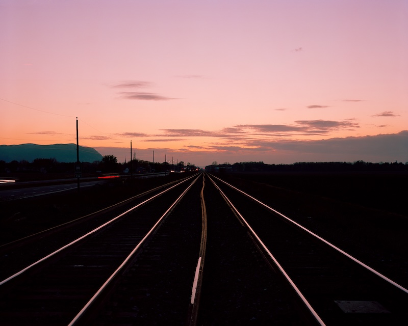 Earth Not a Globe: When Images Decide What We Believe